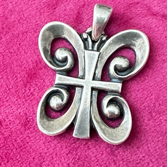 Retired James Avery Butterfly Cross Resurrection Pendant Faith Big Bale 9g 4077 - Picture 3 of 15